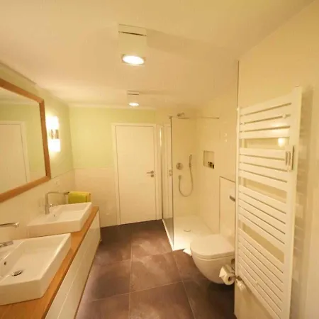 아파트 Ferienwohnung Sola Bona Mit Meerblick In 베스터란트